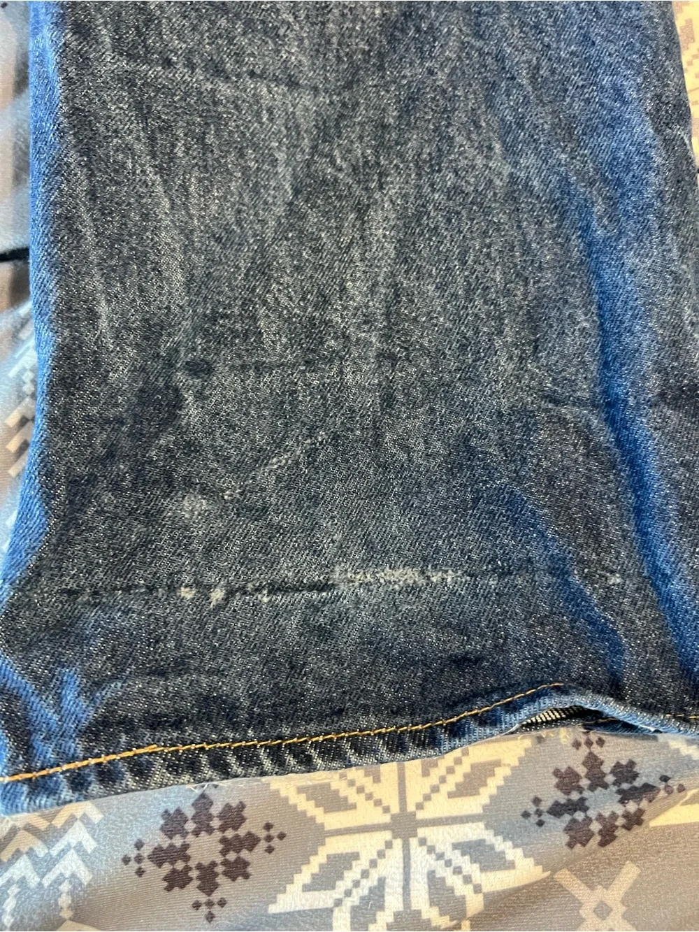 Levis relaxed straight